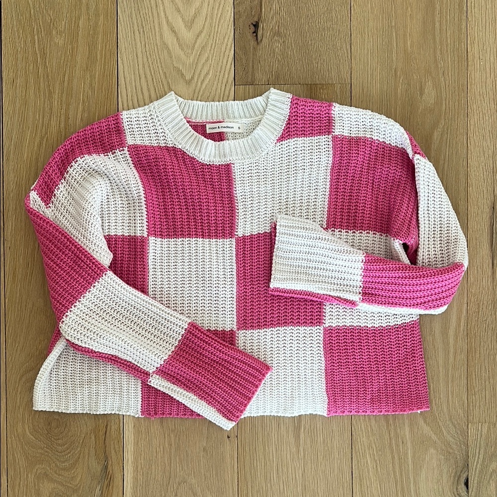 Pink and White Checkered Sweater NWOT